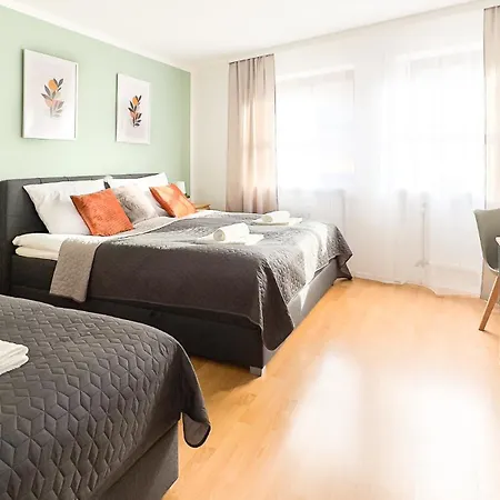 Apartment Moderne 3-zimmer-wohnung Im Zentrum- Tiefgarage Inklusive, Smart-tv, Shopping&sightseeing Ums Eck *